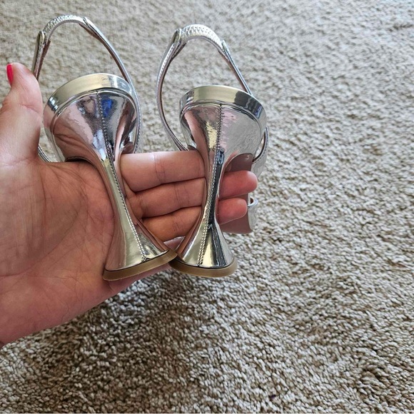 COPY - Amina Muaddi Begum Pointed Toe Slingback Pump - Picture 10 of 14